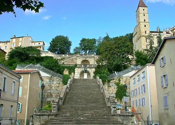 Le Gersois - T2 Moderne - Auch Centre- Wifi Gratuit